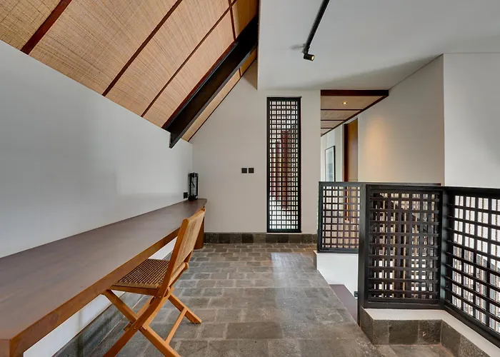 Modern Luxury 5br Pasisi 11 In Villa *