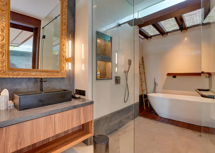 Modern Luxury 5br Pasisi 11 In Villa Canggu (Bali)