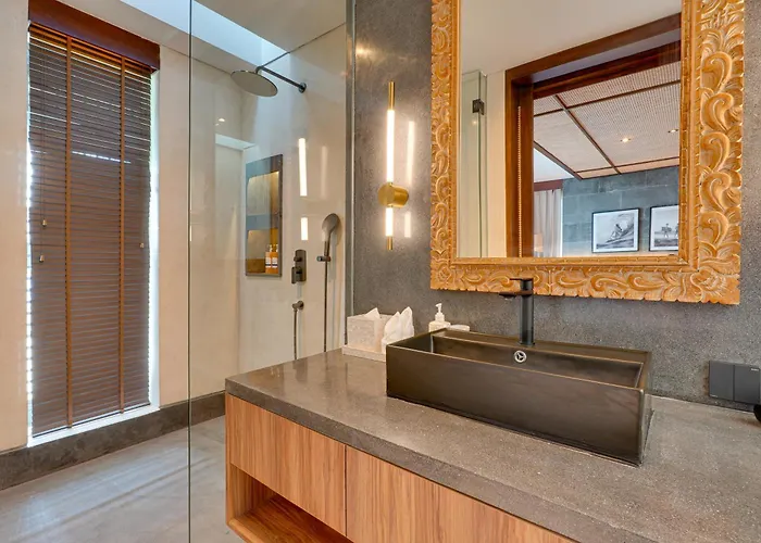 Modern Luxury 5br Pasisi 11 In Villa Canggu (Bali)